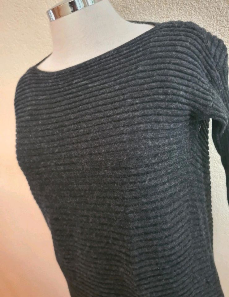 COS Pullover in Haiger