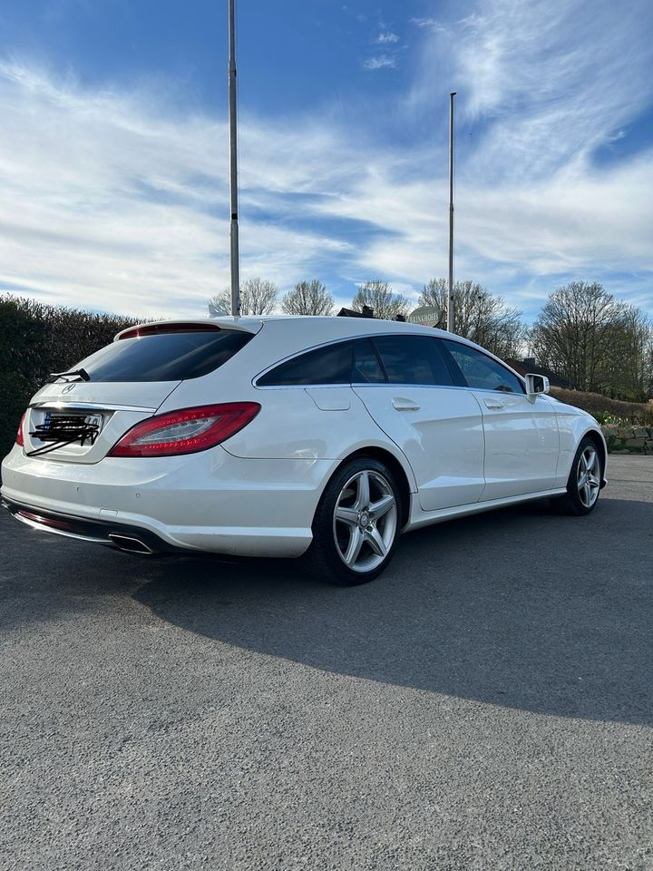 Auto Mercedes cls 350 cdi amg packet in Castrop-Rauxel