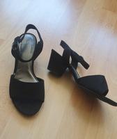 Sandalen von Jana bequem Wildleder Gr. 38 - wie neu Hessen - Hanau Vorschau