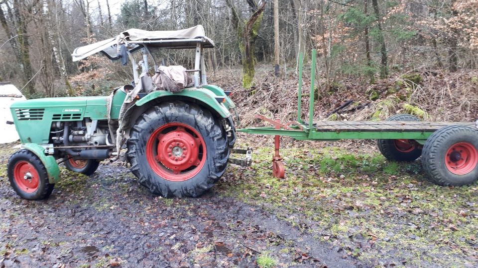 Deutz 5006 Traktor Anhänger Spalter Krahn in Urbach Westerw