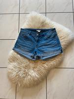H&M Hose Jeans Shorts Gr. 36 Baden-Württemberg - Achern Vorschau
