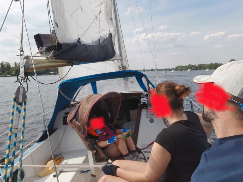 Kindersitz Segelboot in Berlin