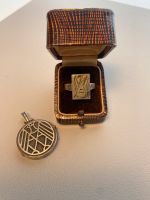 Altes Amulett mit Giftring 1930 versilbert Berlin - Reinickendorf Vorschau