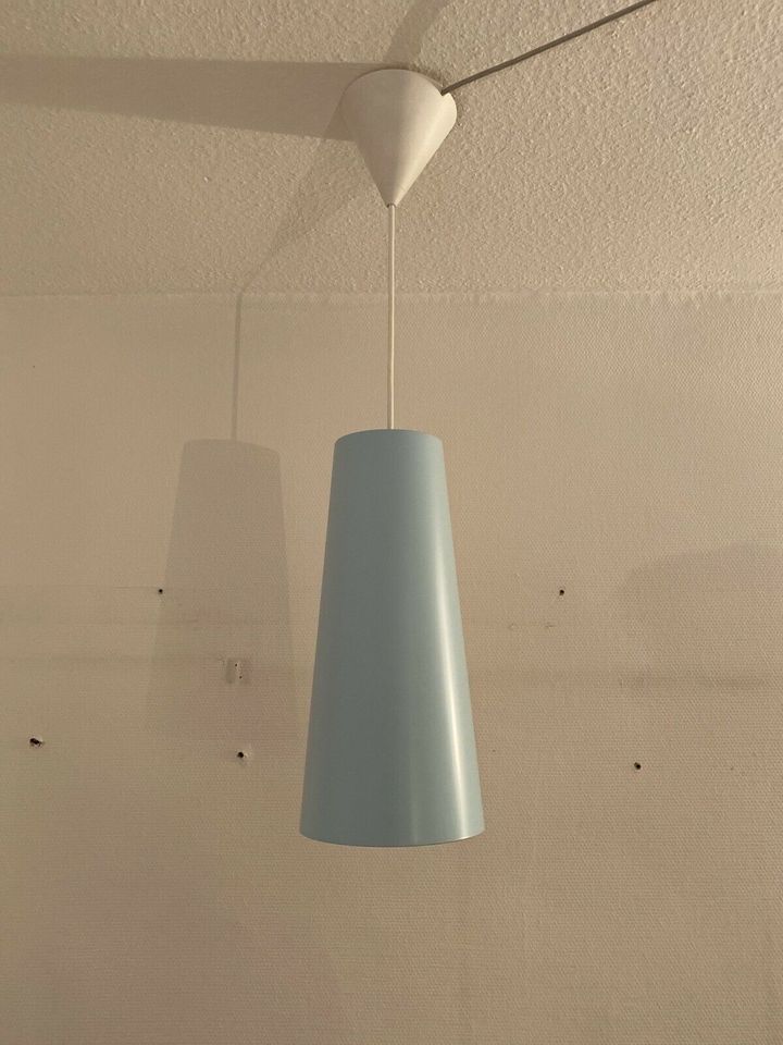 2x IKEA Hängeleuchte / Lampe hellblau in Wöllstadt