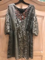 Kleid Primark floral Perlen 12 38 paisley Tunika Hängerchen boho Nordrhein-Westfalen - Breckerfeld Vorschau