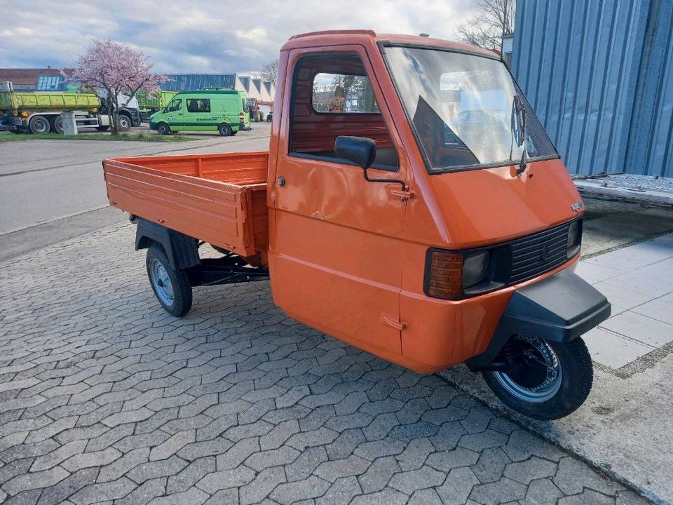 Orangene Piaggio Ape TM 602 Antrieb überholt in Kusterdingen