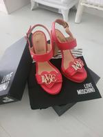 Sandalette Love Moschino *rot* wie neu Rheinland-Pfalz - Ludwigshafen Vorschau