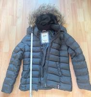 Tommy Hilfiger Daunenjacke Gr M schwarz Dresden - Leubnitz-Neuostra Vorschau