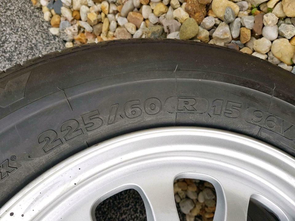 5er BMW E39 LK 5x120 Alufelge 15 Zoll + Sommerreifen 225/60 R15 in Lübbenau (Spreewald)