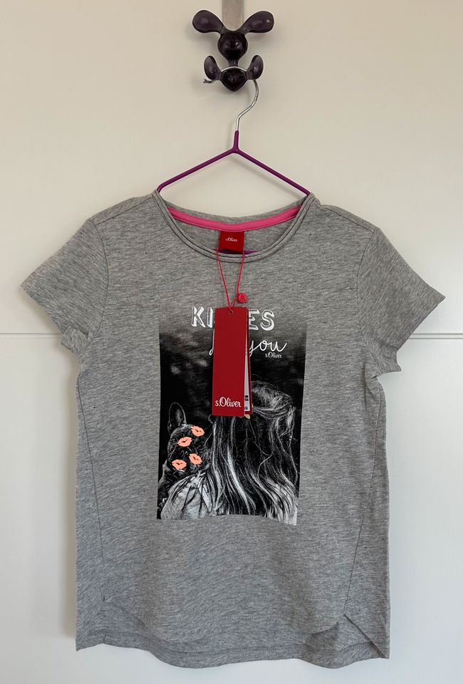 T-Shirt mit Print von s.Oliver in Leipzig