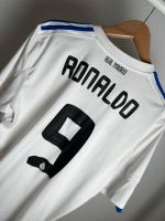 Ronaldo Real Madrid Vintage Heim Trikot Saison: 2010/11 Hamburg - Wandsbek Vorschau