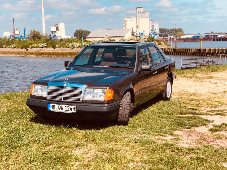 Oldtimer zu vermieten für Hochzeiten, Events und Ausflüge in Bremen