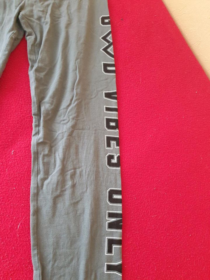 Leggings von PageOne, Gr. 170/176 *neu* in Frankfurt am Main