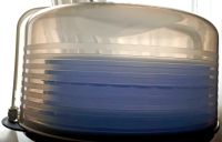 Tortenbehälter Tupperware *Wiener Walzer* inkl. Hochstabler blau Frankfurt am Main - Ostend Vorschau