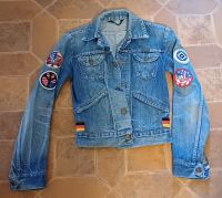 Jeansjacke Wrangler Retro mit Aufnähern XXS, XS, 164? Rarität Berlin - Neukölln Vorschau