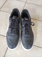 Puma Sneaker Turnschuhe Gr. 45 schwarz/weiß NEUWERTIG Bayern - Rennertshofen Vorschau