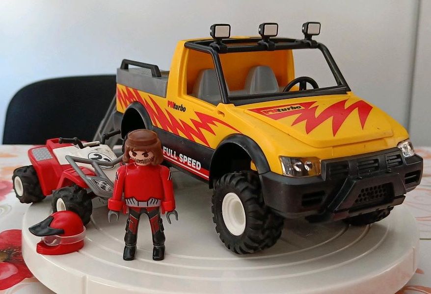 Playmobil Figur Fahrzeug Quad mit Rückziehmotor PM Turbo in Weinbach