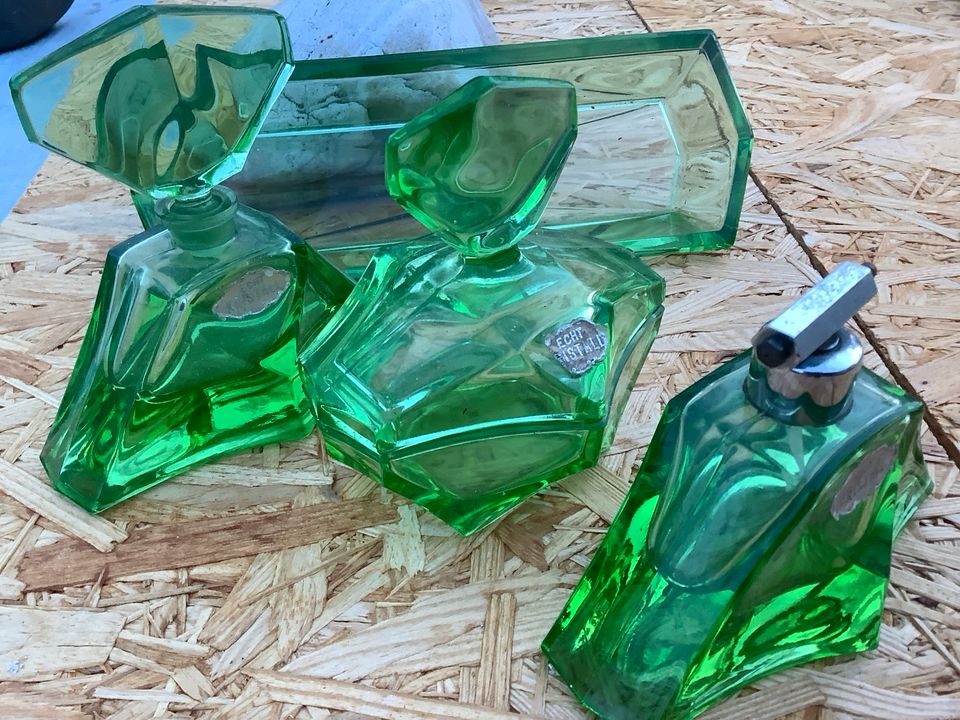 Echt Kristall Glas-Set grün Toiletten-Set 4tlg. ALT in Frankenhardt