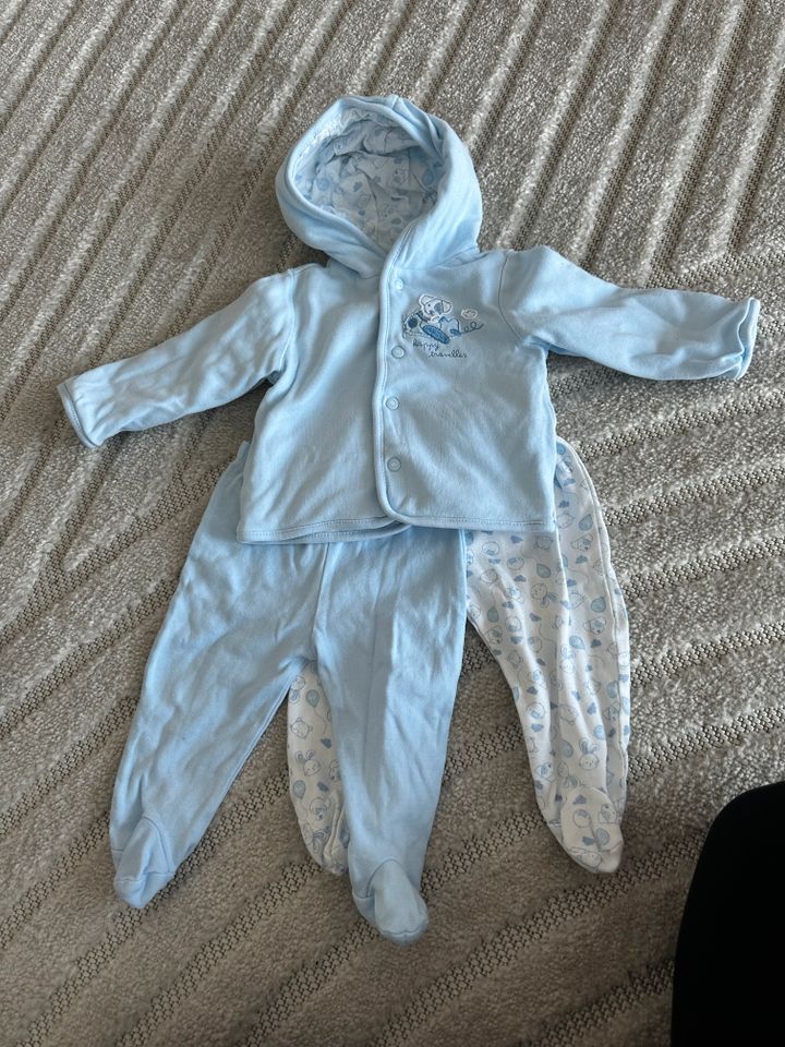 Baby Jungen Set 3-teilig - Gr. 62 in Niedernhausen