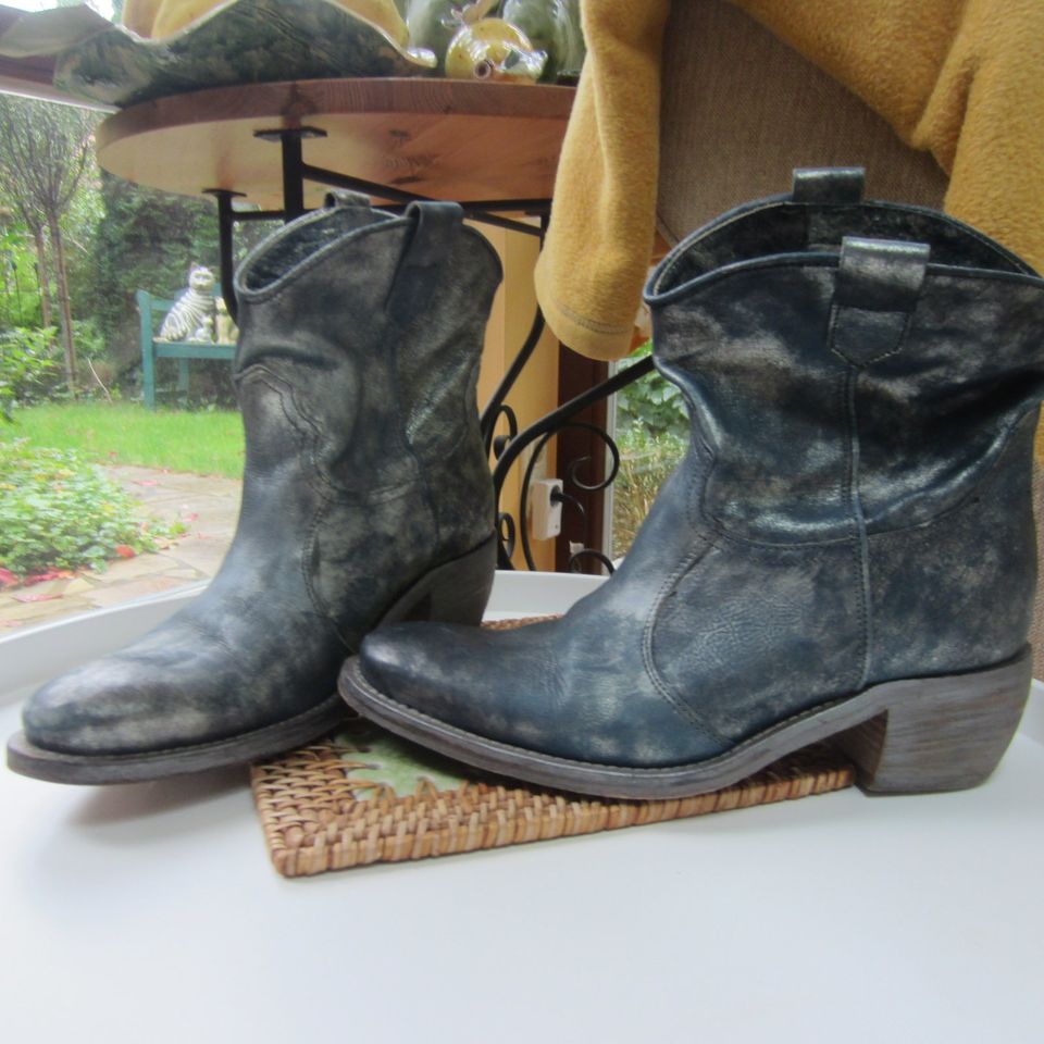 Leder Boots v. YKX & Co blau silber Stiefeletten 38 Country Style in Beelitz