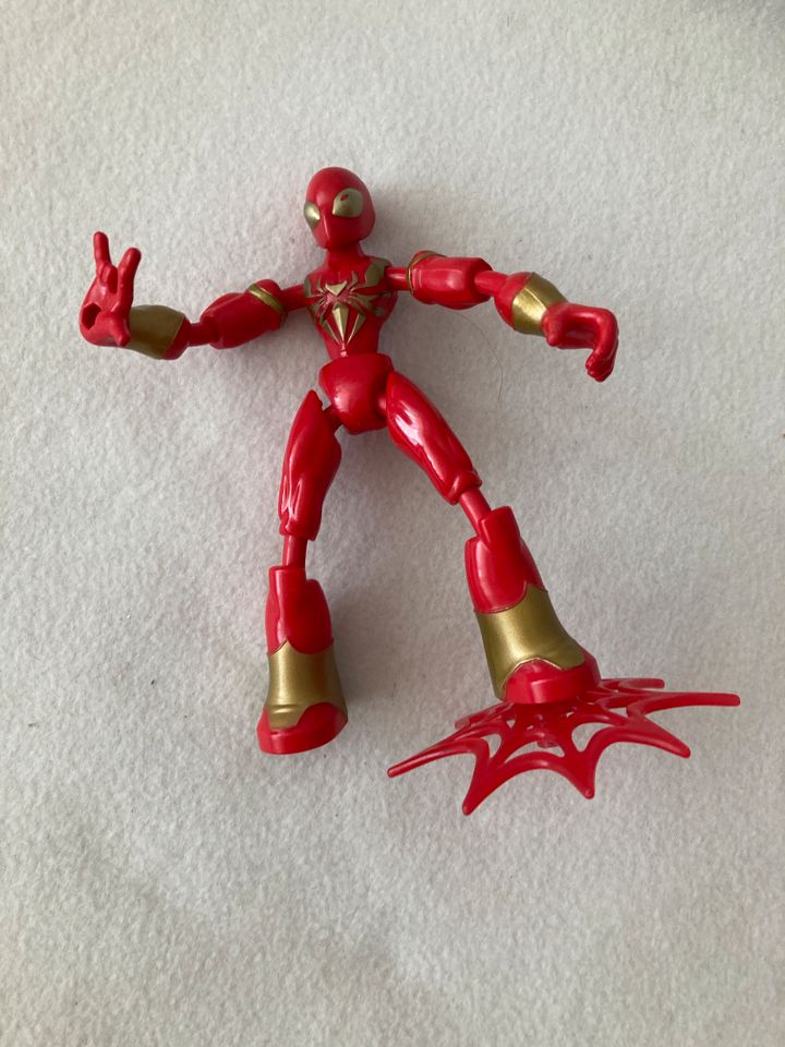 Action Spielfiguren, Spider-Man Iron Man Power Ranger Thanos in Gummersbach