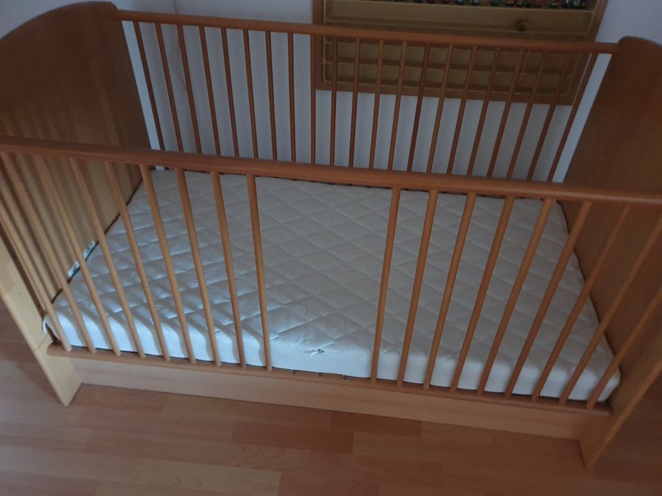 Kinderbett in Buche 0,70 m x 1,40 m in Nienhagen