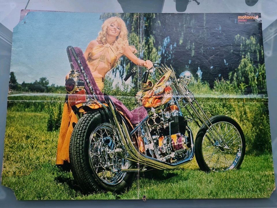 Wandposter Bild Bugatti ROYALE Bob Marley Chopper Werkstatt Honda in Lebach