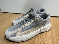 Original Adidas Yeezy Boost 700 Static V2 NEU US12 Baden-Württemberg - Freiberg am Neckar Vorschau