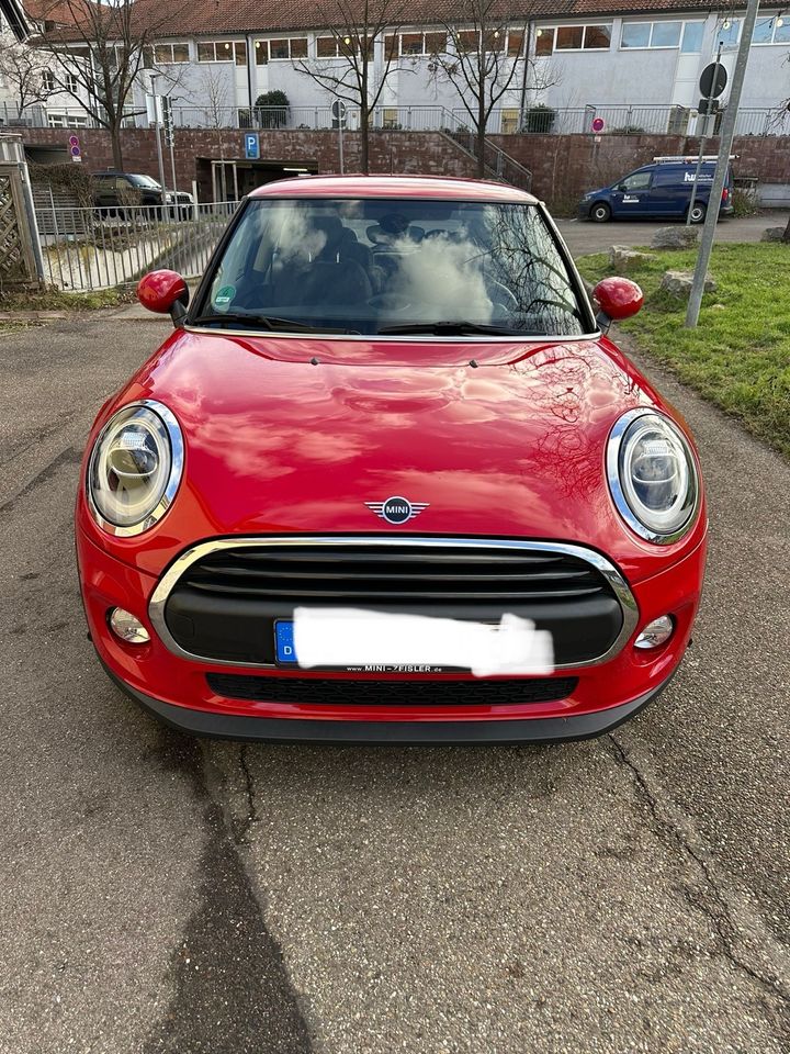 MINI One / Automatik + JCW + Navi + LED + SHZ + Keyless in Ludwigsburg