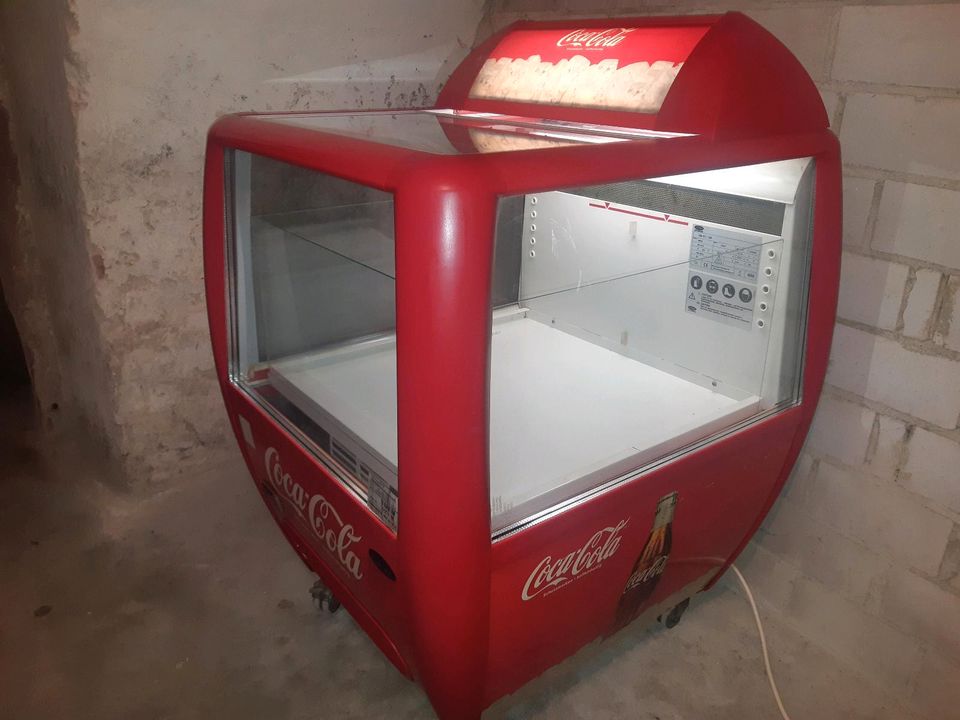 Carrier Coca-Cola Kältetruhe Tulip TC17-R290 mit Schiebedeckel in Ettenheim