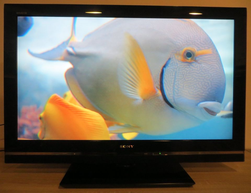 Sony Bravia KDL-37V5800 Flachbild TV Fernseher DVB-S2 SAT-Tuner in Buchen (Odenwald)