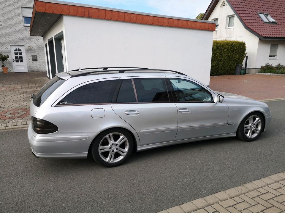 Mercedes-Benz E 220 CDI Avantgarde in Bünde