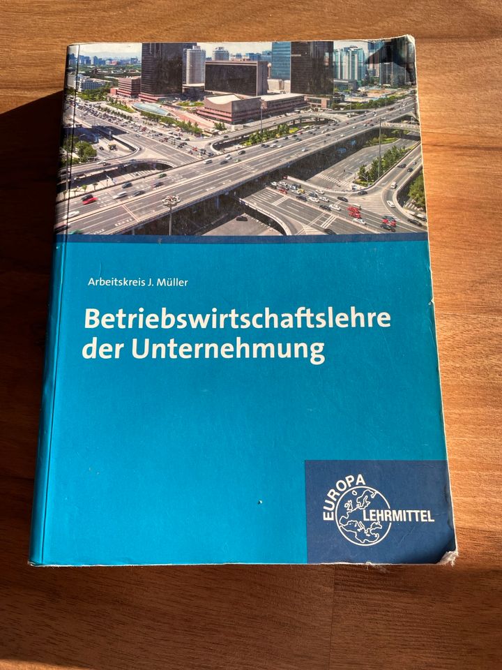 Betriebswirtschaftslehre der Unternehmung Fachbuch in Schutterwald