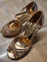 schöne Schuhe gr38 Hessen - Butzbach Vorschau