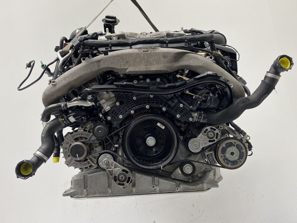 Motor Komplett  Audi SQ7 4.0tdi V8 435ps bj2019 code CZA in Kleve