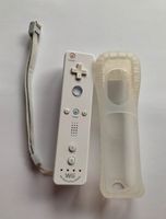 Original Nintendo Wii Controller mit Hülle Nordrhein-Westfalen - Dormagen Vorschau