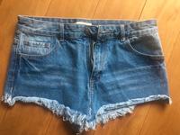 FOREVER 21 Jeans-Short, Gr 40 Rheinland-Pfalz - Waldmohr Vorschau