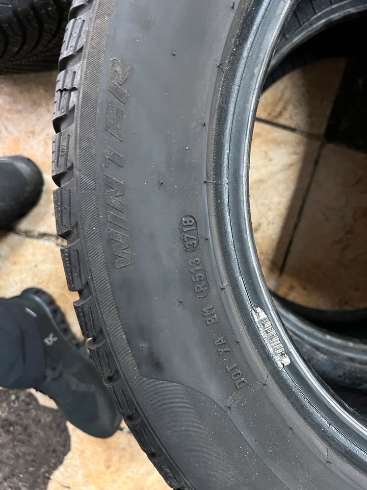 225/55R/16 99H Pirelli Sottozero 3 Winterreifen in Aschaffenburg