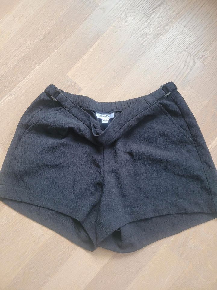 Calvin Klein Shorts  S schwarz in Halstenbek