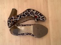 Peter Kaiser Leoparden-Pumps Berlin - Zehlendorf Vorschau