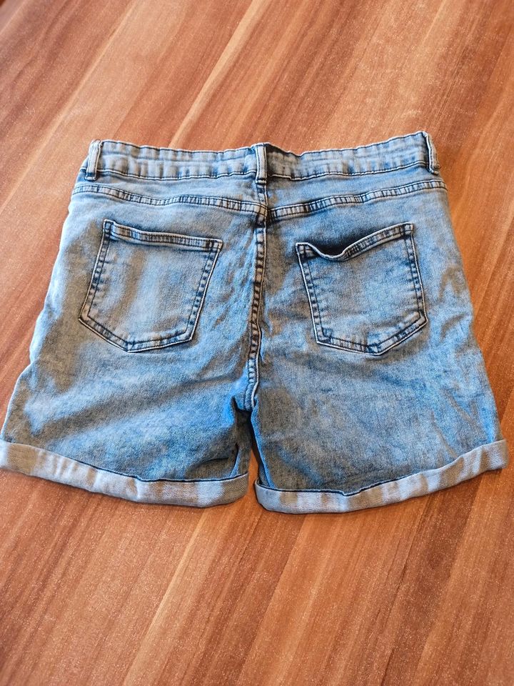 Jeans Shorts in Spangenberg