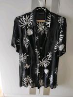 Bluse schwarz Blüten Gr. 38 Viskose Hessen - Groß-Zimmern Vorschau