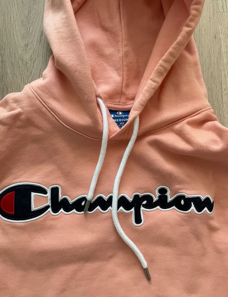 Champion Hoodie Pullover neuwertig in Köln