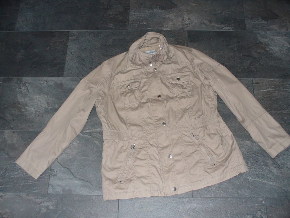 Long-Jacke Größe 46 (XL/XXL) v. Yessica (C&A) (Parka-Style) Taupe in Bernau