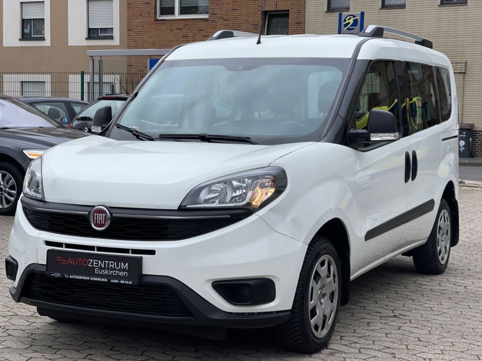 Fiat Doblo Doblò Easy 7 Sitzer | CNG | Klima | Navi in Euskirchen