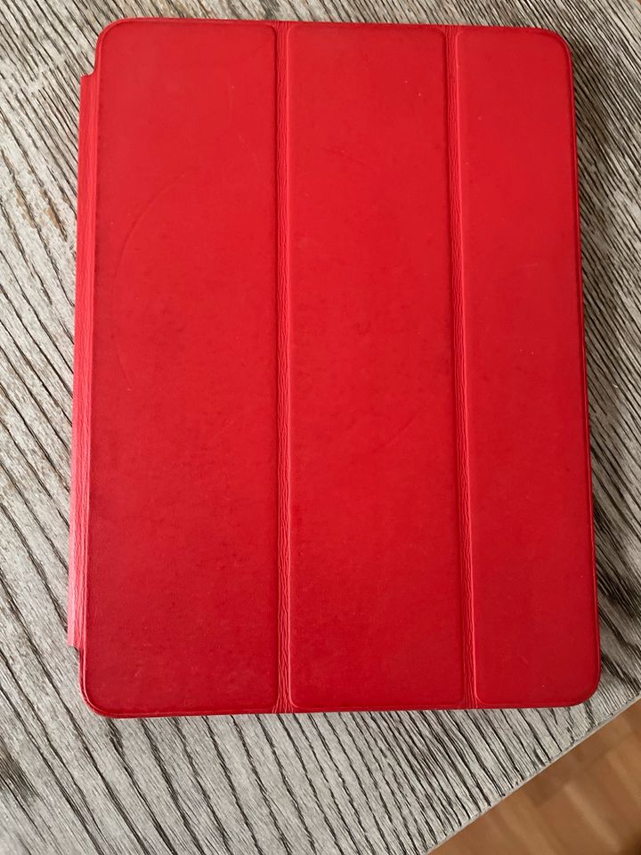 Apple iPad Air 2 Wifi Gold inkl. originalem Smart Cover in rot in Hamburg