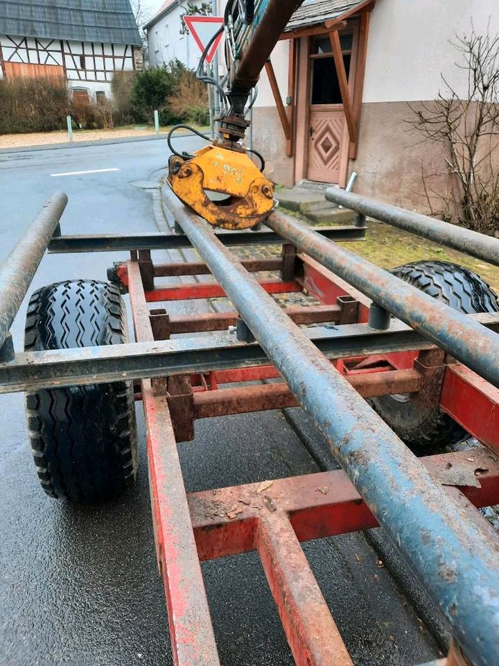 Rückewagen, Bündelwagen, Ballenwagen, Transportgestell in Dahlheim Taunus