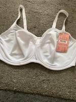 BH 85 F von Hunkemöller in weiß neu mit Etikett Duisburg - Meiderich/Beeck Vorschau