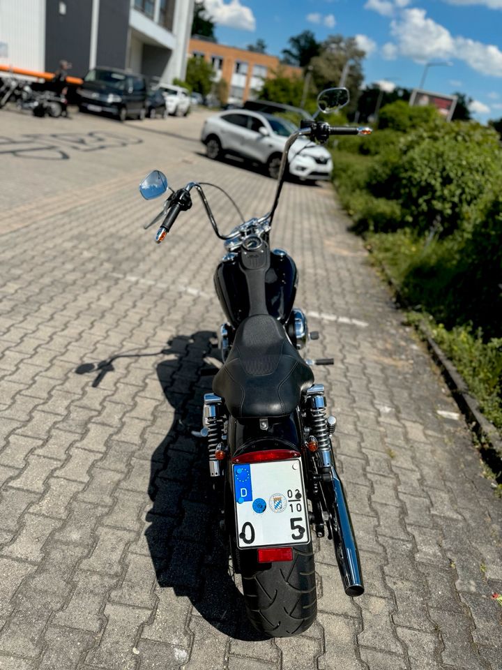 Harley Davidson Street Bob Dyna Glyde - TÜV & Service NEU in Nürnberg (Mittelfr)