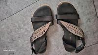Sandalen Größe 36, schwarz mit silber Nordrhein-Westfalen - Troisdorf Vorschau